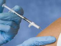 Kronik hastalara ekim ve kasımda grip aşısı öneriliyor