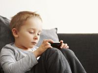 Çocuklar tablet, televizyon ve bilgisayar başında ne kadar kalmalı?