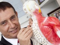 Ünlü Doktor Evlat Acısıyla Yıkıldı: Kemal Topoğlu Vefat Etti