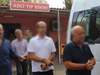 İzmir'de gözaltına alınan 3 sağlık personeli tutuklandı