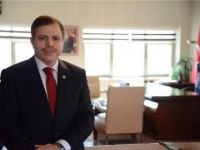 Uşak Üniversitesi rektörü tutuklandı