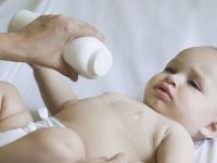 Ünlü bebek ürünleri markasına ''kanserojen'' madde şoku