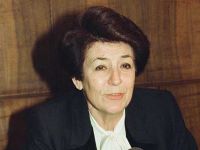 Türkiye'nin tek kadın Sağlık Bakanı hayatını kaybetti