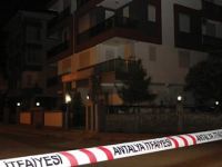 'Siyanür içtim bana dokunmayın' notu bırakıp intihar etti