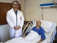 Sırp profesör Türkiye'de tıp literatürüne giren yöntemle sağlığına kavuştu
