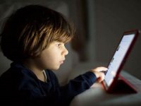 Aileler dijital dünyanın dilini çocuklarından önce öğrensin