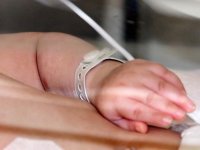 'Kalp anomalisiyle doğan bebeğin cerrahi tedavi şansı var'