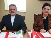 Türkiye’den İran'a koronavirüs yardımı