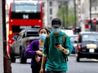 İngiltere'de son 5 ayın en yüksek Kovid-19 vaka sayısı görüldü