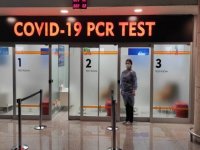 Havalimanlarında belli sayıda yolcuya örnekleme temelinde PCR testi yapılacak