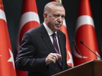 Cumhurbaşkanı Erdoğan: "(Kovid-19) Virüsün yeni varyantları dünyayı tehdit ediyor."