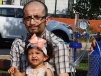 Almakta zorlandığı "nefes"i kızına isim olarak veren İzmirli hasta, akciğer nakliyle sağlığına kavuştu