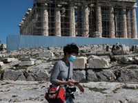 Yunanistan’da Kovid-19 vakaları endişe verici boyuta ulaştı