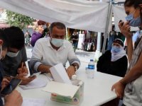 Kovid-19 vakalarının en çok arttığı illerden Ağrı'da sağlık ekiplerinin aşı seferberliği sürüyor