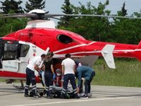 Ambulans helikopter kalp krizi geçiren kadın için havalandı