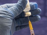 Sırbistan'da yarından itibaren Kovid-19 aşısının üçüncü dozu uygulanmaya başlanacak