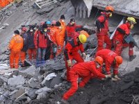 ÖNLEMİ HAYAT KURTARAN AFET: DEPREM - Erzurum'da afet eğitimi alan belediye personeli afetlerde can kurtarmaya hazır
