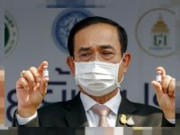 Salgınla mücadele konusunda eleştirilen Tayland Başbakanı Prayut, gensoru oylamasıyla karşı karşıya