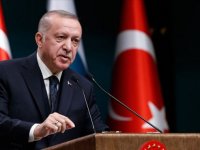 Cumhurbaşkanı Erdoğan:"Ülkemizin sağlık altyapısına ve insan kaynağına yaptığımız yatırımların meyvesini, böyle kriz döneminde tüm unsurlarıyla almış olmaktan memnuniyet duyduk."