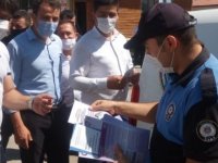 Malatya'da Toplum Destekli Polislik Şube Müdürlüğü ekipleri aşının önemini anlattı
