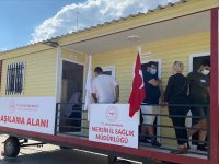 Mersin'de mobil aşı birimi üniversite öğrencilerinin hizmetine sunuldu