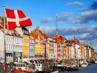 Danimarka Kovid-19 önlemlerini artırmaya hazırlanıyor