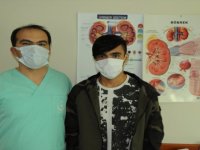 Kırşehir'de hastanın böreğindeki taşlar kapalı ameliyatla çıkarıldı