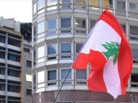 Ekonomik krizle boğuşan Lübnan'daki bir hastanede çalışanlar greve gitti