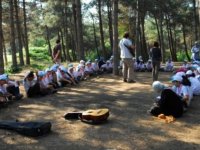 Düzce'de öğrenciler TÜGVA kampında çeşitli aktiviteler yapıyor