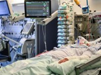 Almanya’da Kovid-19 hastalarının başka hastanelere naklinin askeri uçaklarla yapılması gündemde