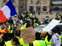 Fransa'nın Martinique Adası'ndaki Kovid-19 protestoları için 150 soruşturma açıldı