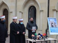 Ukrayna'da camide Kovid-19 aşı merkezi açıldı