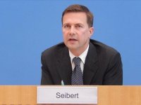 Alman Hükümet Sözcüsü Seibert: "Benzerini yaşamadığımız acil duruma doğru gidiyoruz"