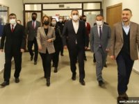 Nevşehir protokolü NEVÜ Diş Hekimliği Fakültesini ziyaret etti