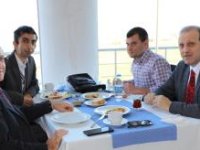KTÜ Rektörü Prof. Dr. Hamdullah Çuvalcı, özel gereksinimli öğrencilerle bir araya geldi