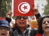 Tunus'ta kadın milletvekilleri, psikolojik, ekonomik ve sosyal şiddet gördüklerini bildirdi