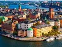 Danimarka hükümeti Kovid-19 önlemlerini sıkılaştırıyor