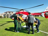 Ambulans helikopter kalp krizi geçiren hasta için havalandı