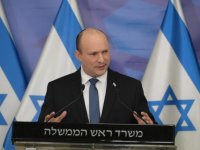 İsrail, Kovid-19'la mücadelede ekonomiden taviz vermeyecek