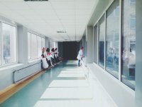 Kapatılan Hastaneler Açılmalı, Şehir Hastaneleri Kamulaştırılmalı