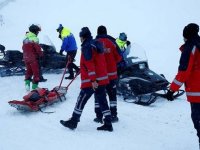 Erciyes'te yamaçtan kopan kar kütlesinin altında kalan Kanadalı turist öldü