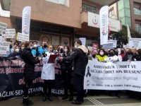 Sağlık çalışanları İstanbul'da öldürülen Ömür Hemşire için bir araya geldi