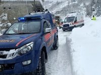 Zonguldak'ta kardan köyde mahsur kalan hastalara UMKE ekipleri ulaştı