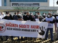 Diyarbakır'da "sağlıkta şiddete hayır" eylemi