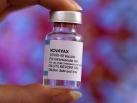 İngiltere, Novavax'ın geliştirdiği Kovid-19 aşısının kullanımına onay verdi