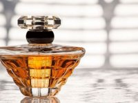 Türkiye'de "lilial" bileşenini içeren parfüm ve kozmetiklere yasak geliyor