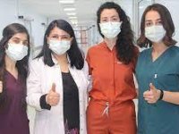Koronavirüsle mücadelenin kadın kahramanları 8 Mart'ta da görev başında