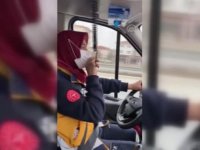 Sağlık Bakanı Koca, kadın ambulans şoförünün görüntülerini paylaştı
