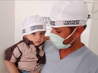 Yeryüzü Doktorları, iç savaşın sürdüğü Suriye'de 11 yıldır şifa dağıtıyor