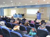 Kırşehir'de din görevlilerine bağımlılıkla mücadele konferansı